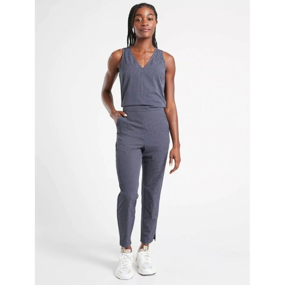 Athleta Brooklyn Textured Jumpsuit sz 0 Medieval Violet animal print jacquard